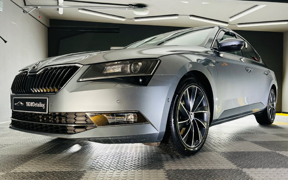 Škoda Superb Limuzína 2.0 TDI 4x4